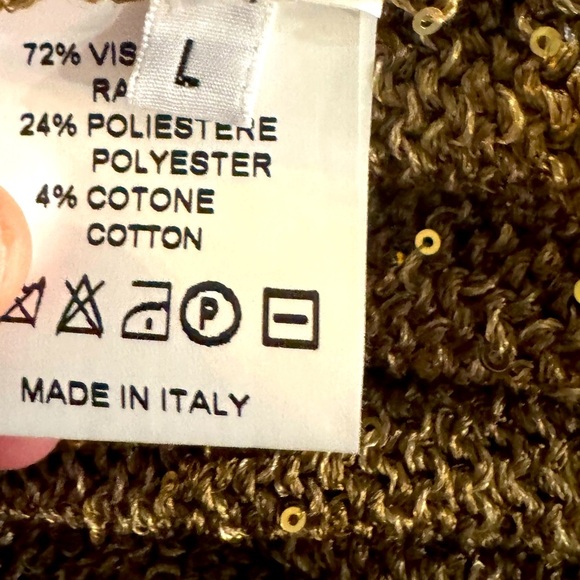 Roberto Collina Gold w/Sequence/ Flutter Sleeves/ Round neckline/ Italian Tunic - Picture 8 of 10